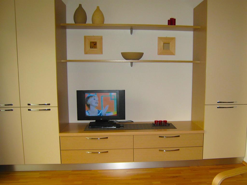 קפרון Apartment Riccardo - By Alpen Apartments מראה חיצוני תמונה